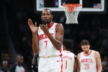 绝杀误判！76人逆转火箭 裁判抢戏，杜兰特8失误，恩比德32+15+10